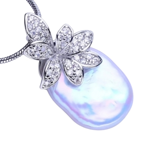 Jewelry - Sterling Silver Baroque Pearl Pendant Necklace